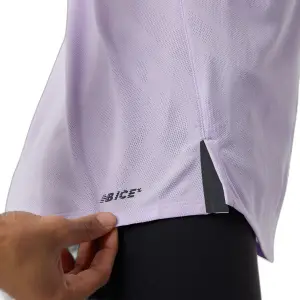 T-shirt jacquard femme New Balance Q Speed image-3