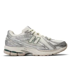 Baskets femme New Balance 1906 image-0