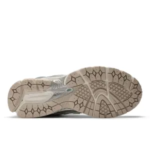 Baskets femme New Balance 1906 image-4