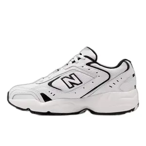 Women's sneakers New Balance 452 image-1