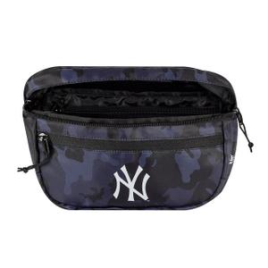 Sacoche banane camo New York Yankees AOP image-1