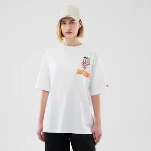 T-shirt New Era Food Character Graphic image-1