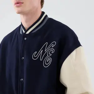 Bomber oversize New Era Varsity image-3