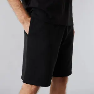 Short New Era Essentials image-2