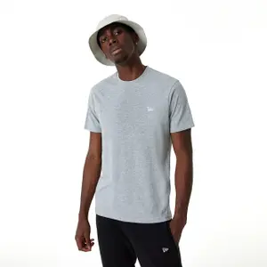 T-shirt New Era Essentials image-0
