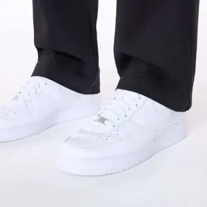 Chino byxor New Era image-4