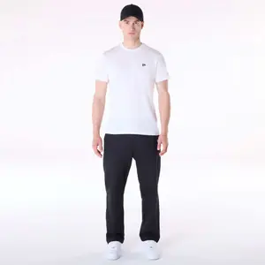Chino byxor New Era image-1