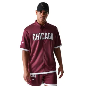 60684348-chicago-bulls-knopfhombre-chemise-rot-weiss