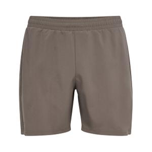 230143-1559-shorts-newline-max-falke