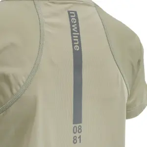 Camiseta deportiva de mujer Newline image-2
