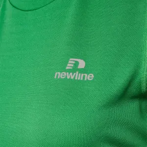 T-Shirt Frau Newline Memphis image-2