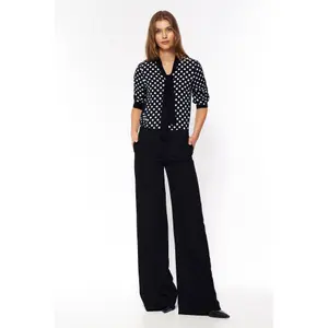 Subtle polka dot blouse for women Nife image-2