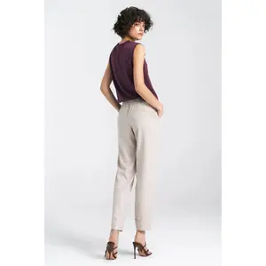 Sleeveless blouse with a V-neck for women Nife image-3