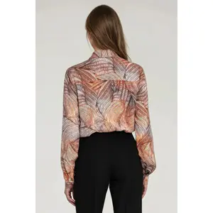 Blouse with hidden button placket for women Nife image-3