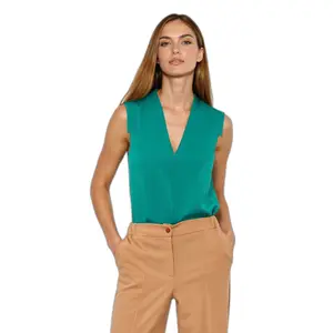 Sleeveless viscose blouse for women Nife image-0