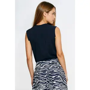 Sleeveless blouse with V-neck for women Nife image-2