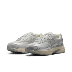 Baskets Nike Initiator image-2