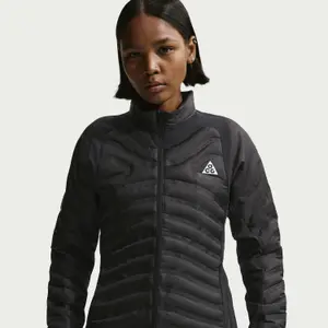 Plumífero de mujer Nike ACG Lava Loft image-2