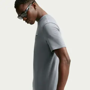 T-shirt Nike Sportswear Club image-4