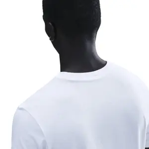 T-shirt Nike Club image-4