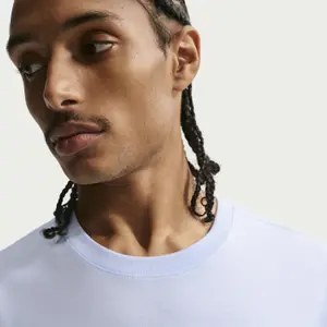 T-shirt Nike Club image-4