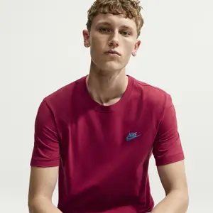 T-shirt Nike Club image-4