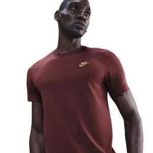 T-shirt Nike Club image-3