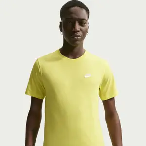 T-Shirt Nike Sportswear Club image-1