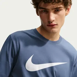 T-shirt Nike Sportswear Swoosh image-4