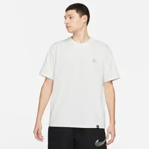 Mjuk klassisk T-shirt Nike ACG image-3
