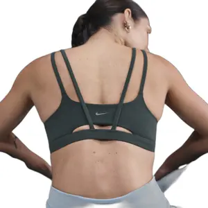 Sujetador de mujer Nike Zenvy image-3