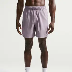 Pantalón corto Nike Form image-1