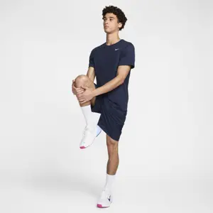 Curta Nike Form image-1