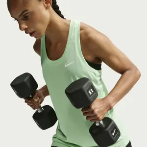 Camiseta de tirantes para mujer Nike Dri-FIT image-4