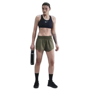 Calções para mulheres Nike One image-0