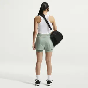 Pantalón corto mujer Nike One image-1