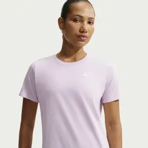 T-shirt femme Nike Club Essentials image-3