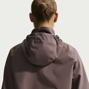 Veste de survêtement femme Nike Storm-FIT Swift image-1