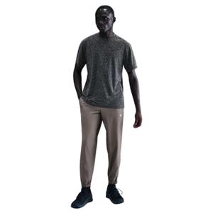 fb7497-289-pantalon-de-chandal-ajustado-nike-form-cave-stone-black-reflective-silv