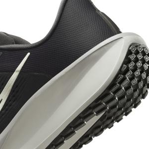 Running shoes Nike Quest 6 image-1