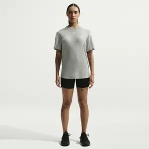 Camiseta mujer Nike One Relaxed image-1