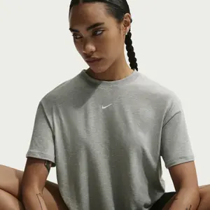 Camiseta mujer Nike One Relaxed image-4