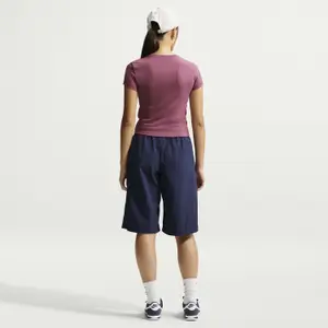 T-shirt de mulher Nike Chill image-1