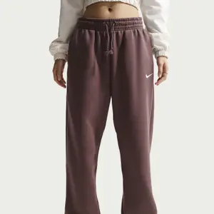Pantalón de chándal oversize mujer Nike Phoenix Fleece image-2