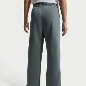 Ruime joggingsbroek voor meisjes Nike Club Fleece image-4