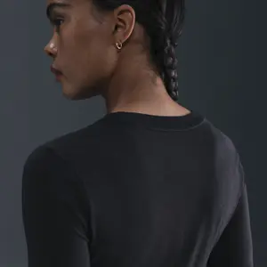 Damski top treningowy crop Nike Chill image-5