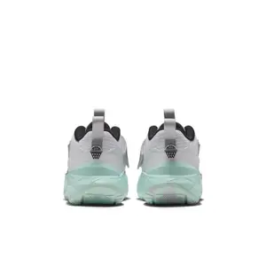 Kinder Schuhe Nike Team Hustle D 12 image-4