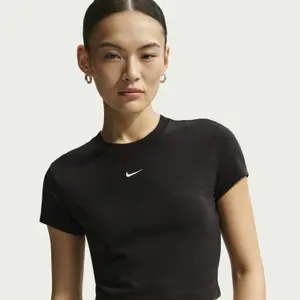 T-shirt femme Nike Chill Knit image-4