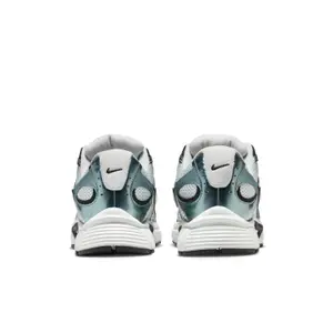 Baskets Nike V5 RNR image-2