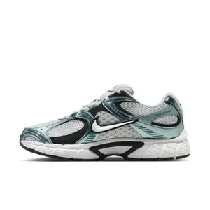 Baskets Nike V5 RNR image-4